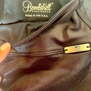 Bombshell gloss leggings xs